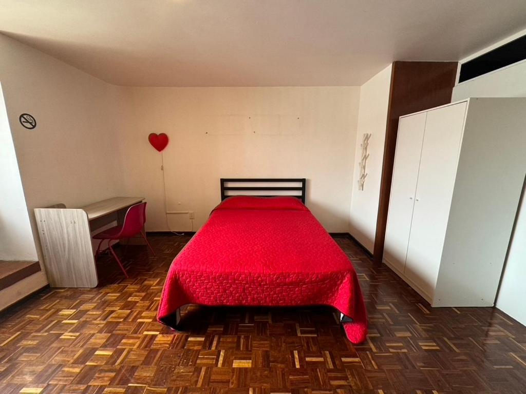 Amplia C/bano Independiente, A Min Del Centro Historico Hospedagem domiciliar *